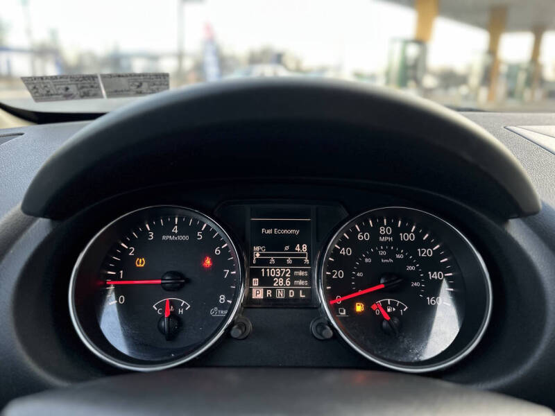 2012 Nissan Rogue SV w/SL Package