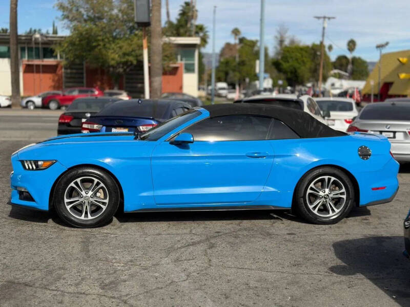2017 Ford Mustang EcoBoost Premium