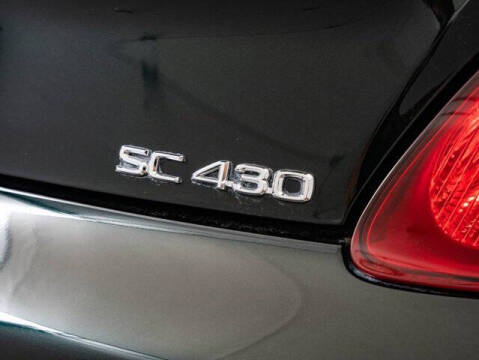 2004 Lexus SC 430