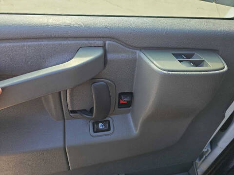 2019 Chevrolet Express 2500