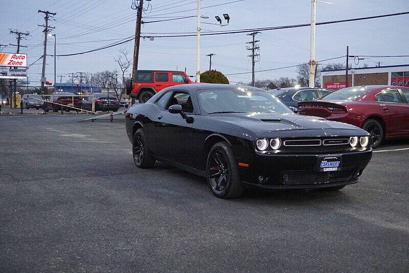 2021 Dodge Challenger SXT