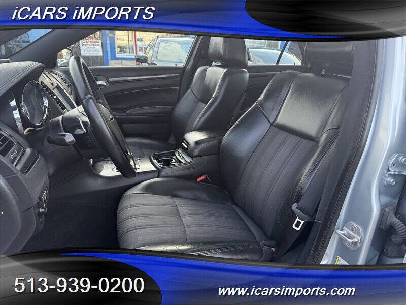 2013 Chrysler 300 Glacier Edition