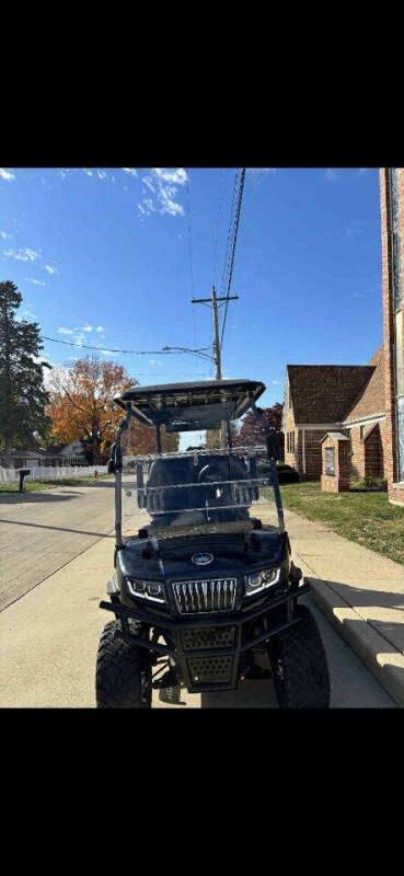 2025 Evolution Maverick 4