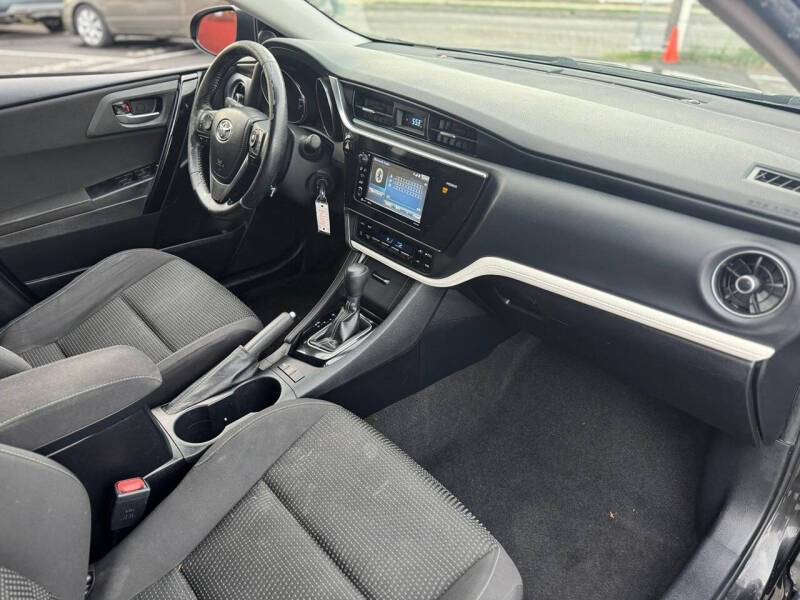 2017 Toyota Corolla iM