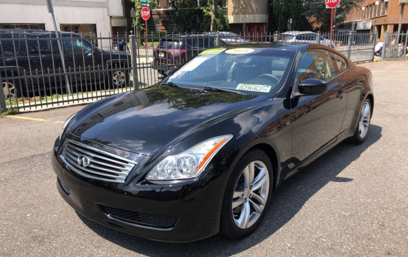 2008 Infiniti G37 for sale at DEALS ON WHEELS in Newark NJ