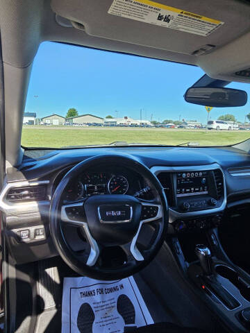 2018 GMC Acadia SLE-2