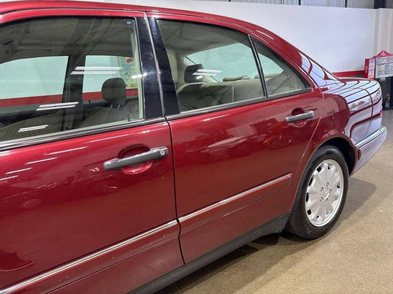 1999 Mercedes-Benz E-Class E 320