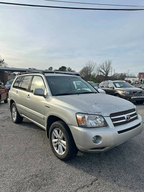 2006 Toyota Highlander Hybrid for sale at A1 Classic Motor Inc in Fuquay Varina, NC