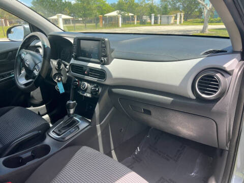 2020 Hyundai Kona SE