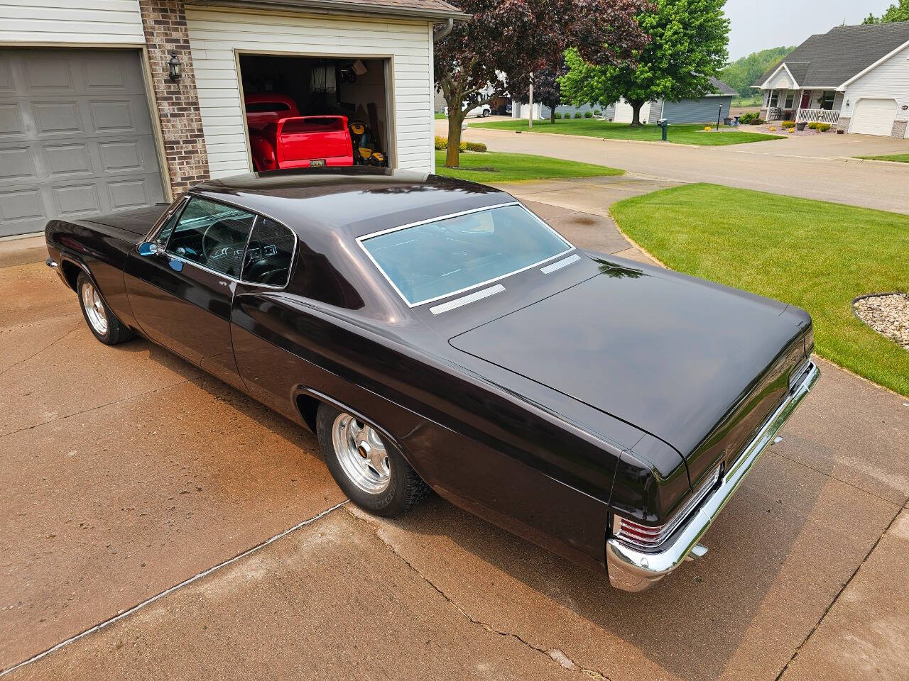 1966 Chevrolet Caprice 12