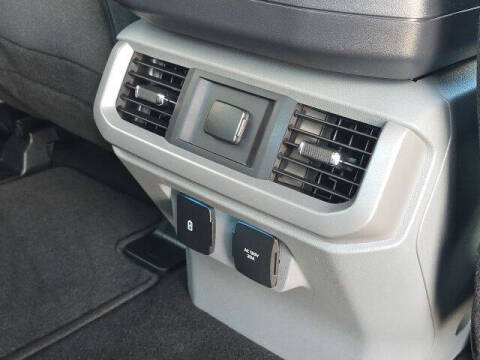 2024 Ford F-150 Lightning XLT