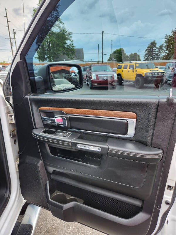 2015 RAM 1500 Laramie