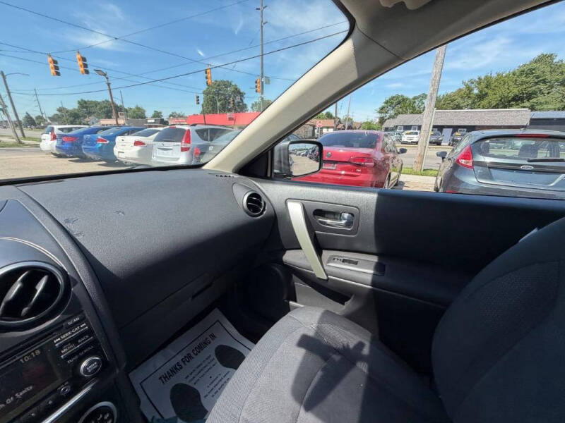 2013 Nissan Rogue S