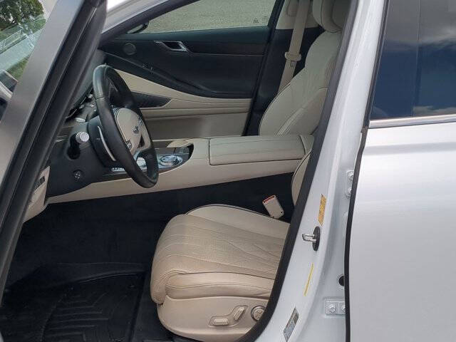 2021 Genesis G80