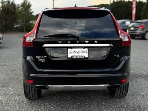 2015 Volvo XC60 T5 Drive-E Premier