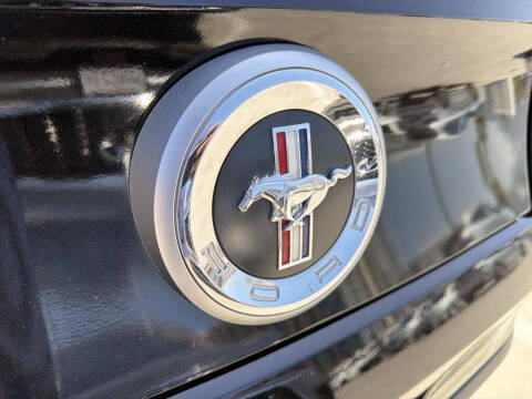 2010 Ford Mustang V6
