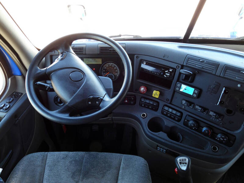 2020 Freightliner Cascadia