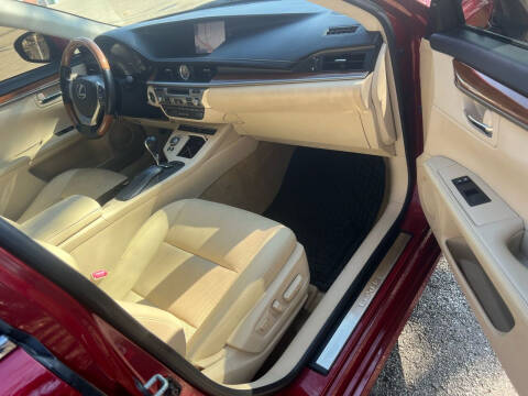 2013 Lexus ES 300h