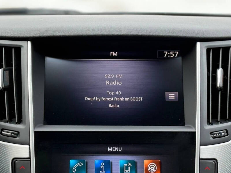 2021 Infiniti Q50 Luxe