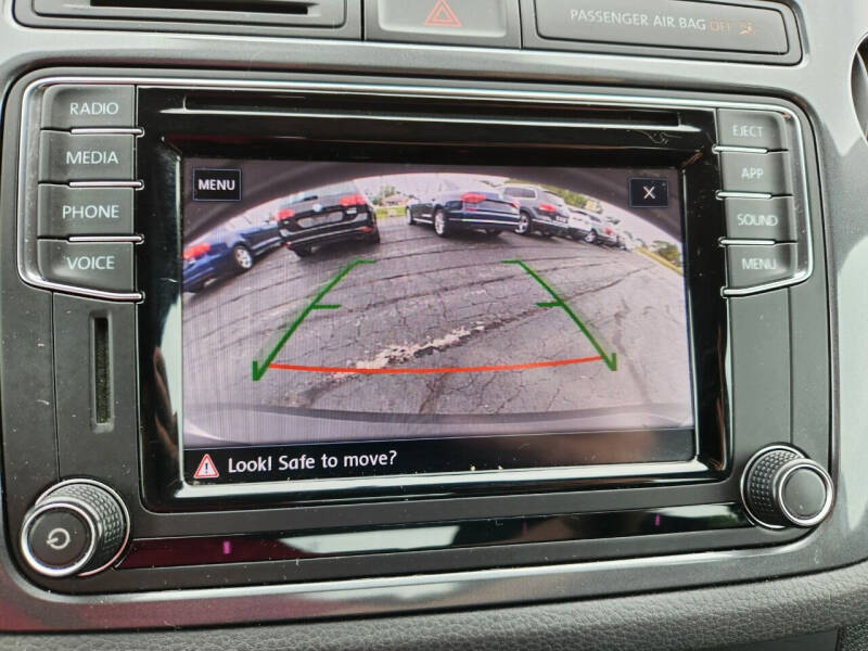 2018 Volkswagen Tiguan Limited 2.0T 4Motion