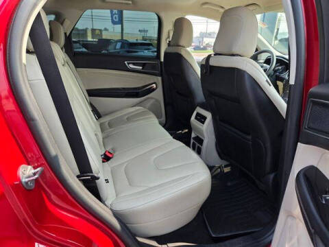 2020 Ford Edge Titanium