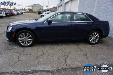 2015 Chrysler 300 Limited