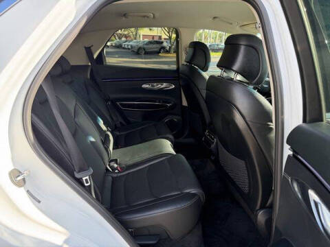 2026 Genesis GV70
