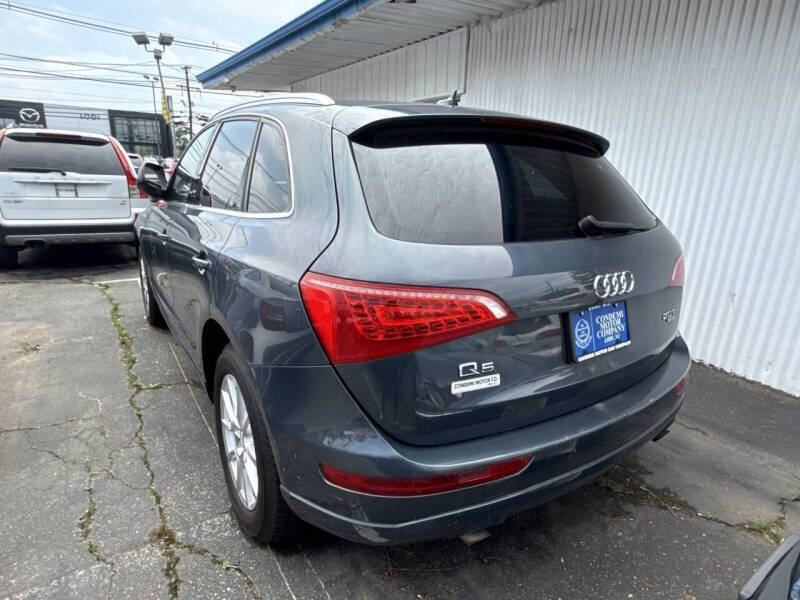 2011 Audi Q5 2.0T quattro Premium Plus