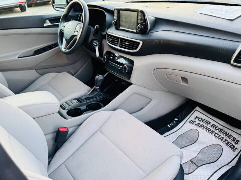 2020 Hyundai Tucson SE