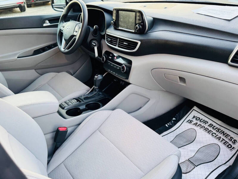 2020 Hyundai Tucson SE