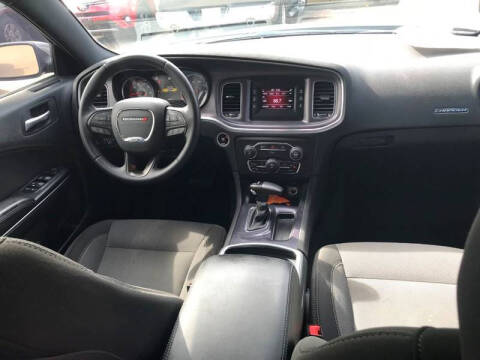 2016 Dodge Charger SE