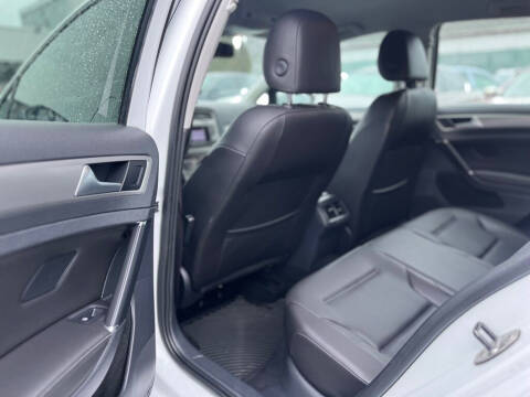 2015 Volkswagen Golf