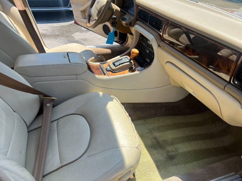 1996 Jaguar XJ-Series XJ12