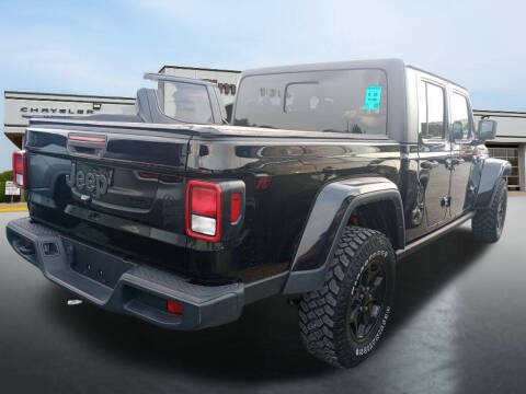 2022 Jeep Gladiator Sport