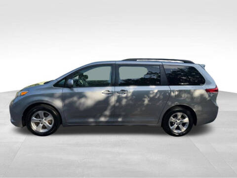 2013 Toyota Sienna