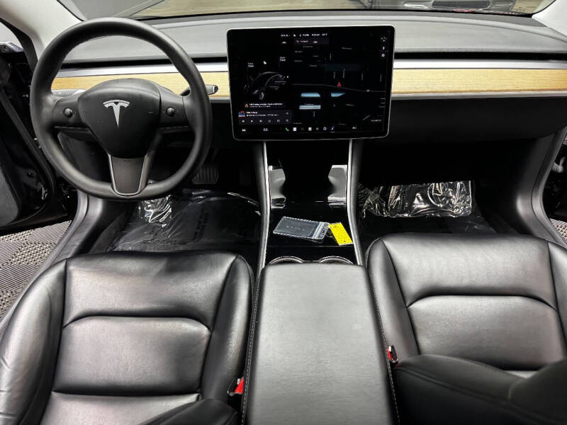 2020 Tesla Model 3 Standard Range Plus