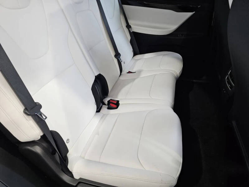 2020 Tesla Model X Long Range Plus