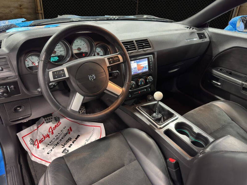 2010 Dodge Challenger SRT8