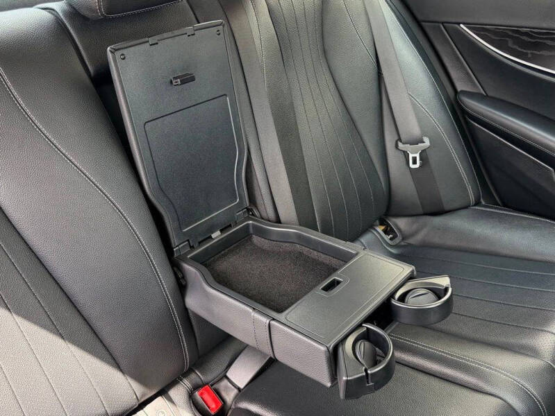 2017 Mercedes-Benz E-Class E 300 4MATIC