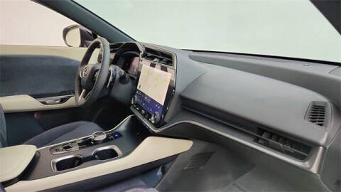 2023 Lexus RZ 450e Luxury