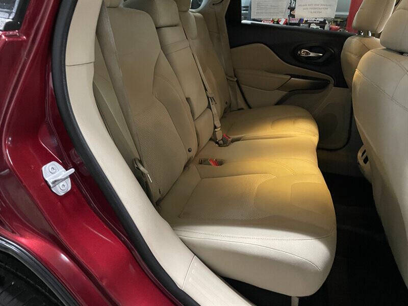 2019 Jeep Cherokee Latitude