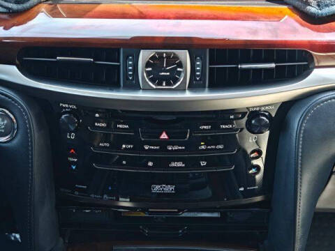 2018 Lexus LX 570