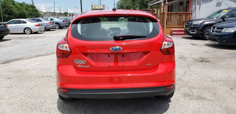 2012 Ford Focus SEL