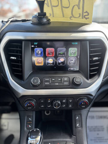 2019 GMC Acadia SLT-1