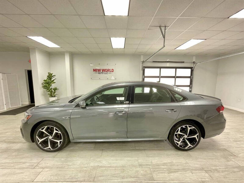 2020 Volkswagen Passat R-Line