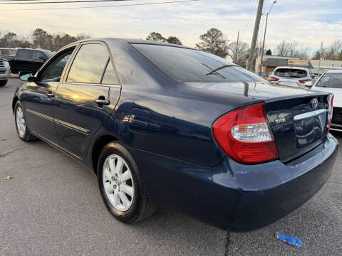 2004 Toyota Camry XLE
