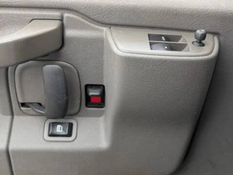 2021 Chevrolet Express 2500