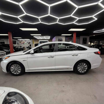 2017 Hyundai Sonata Hybrid SE