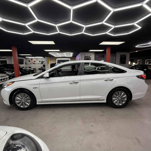 2017 Hyundai Sonata Hybrid SE