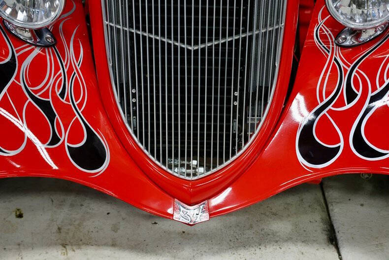 1934 Ford 3 Window Coupe